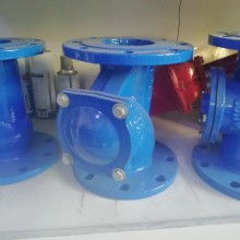  厦门市翔安三翔塑胶制品厂 主营 双尤令球阀 球型止回